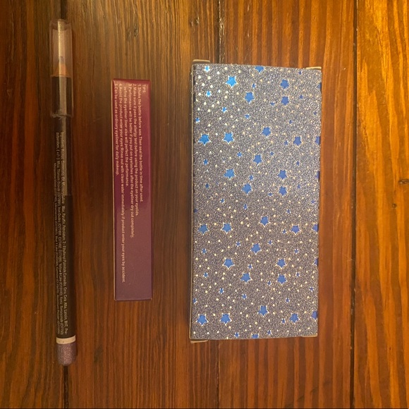 Makeup Bundle - Picture 8 of 11